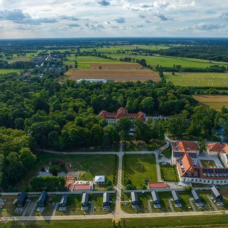 Hotel Palac Alexandrinum Krubki Екстер'єр фото