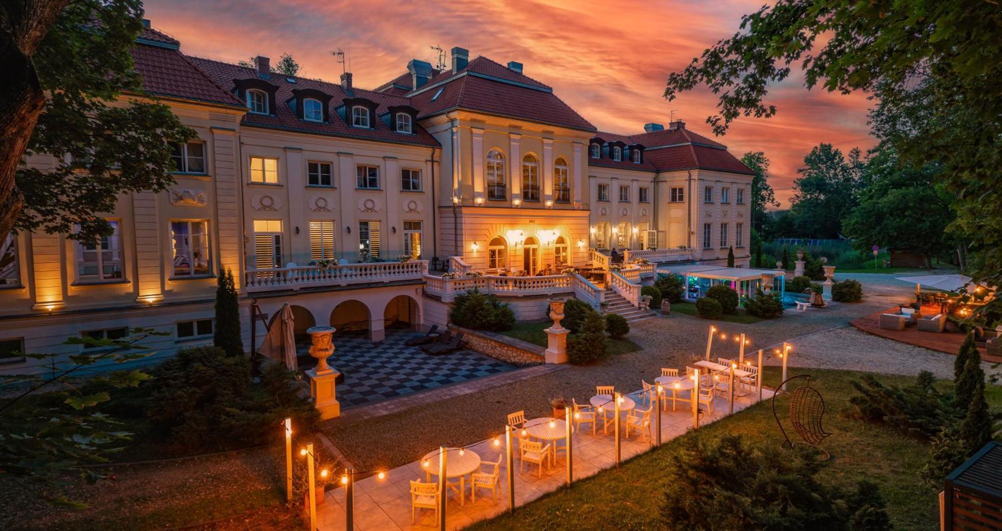 Hotel Palac Alexandrinum Krubki Екстер'єр фото