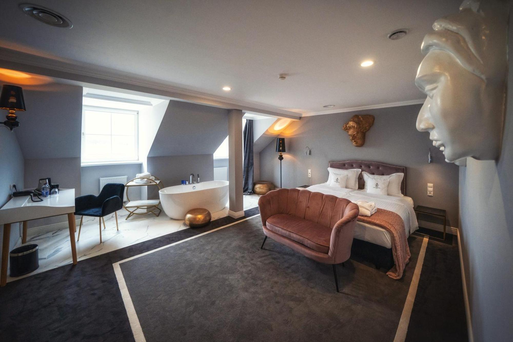 Hotel Palac Alexandrinum Krubki Екстер'єр фото